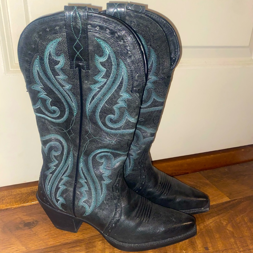 Ariat Cowgirl Boots